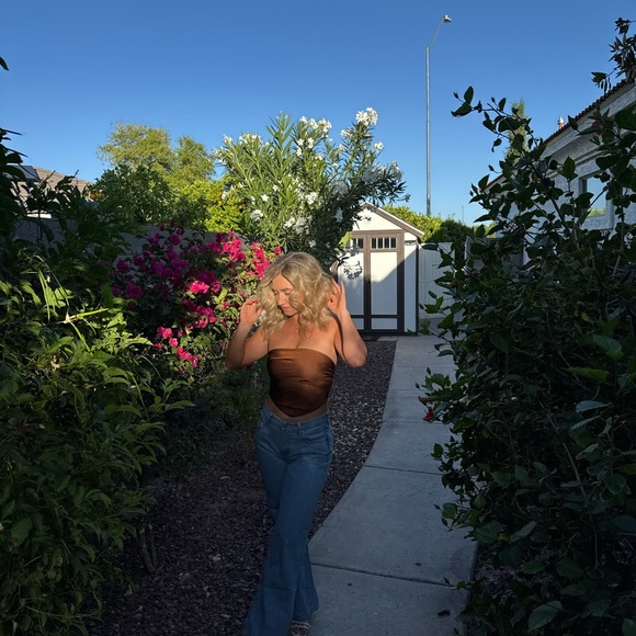 Superdown Cosima Top - Picture 6 of 6